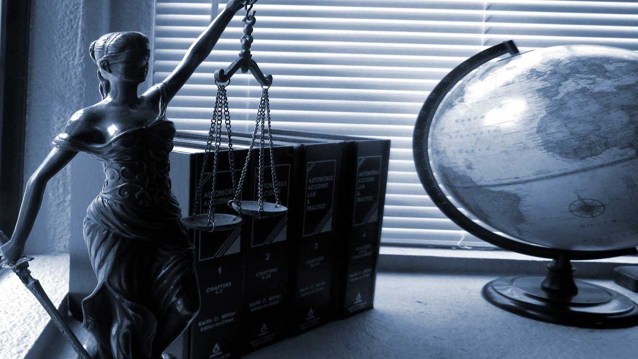 残業代請求に強い弁護士に無料相談するなら